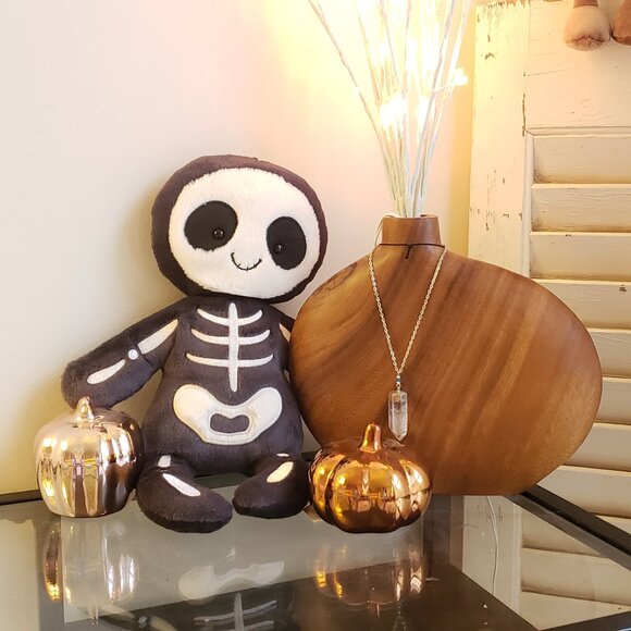 Jellycat Amuseable Skeleton Bob - Picture 7 of 7